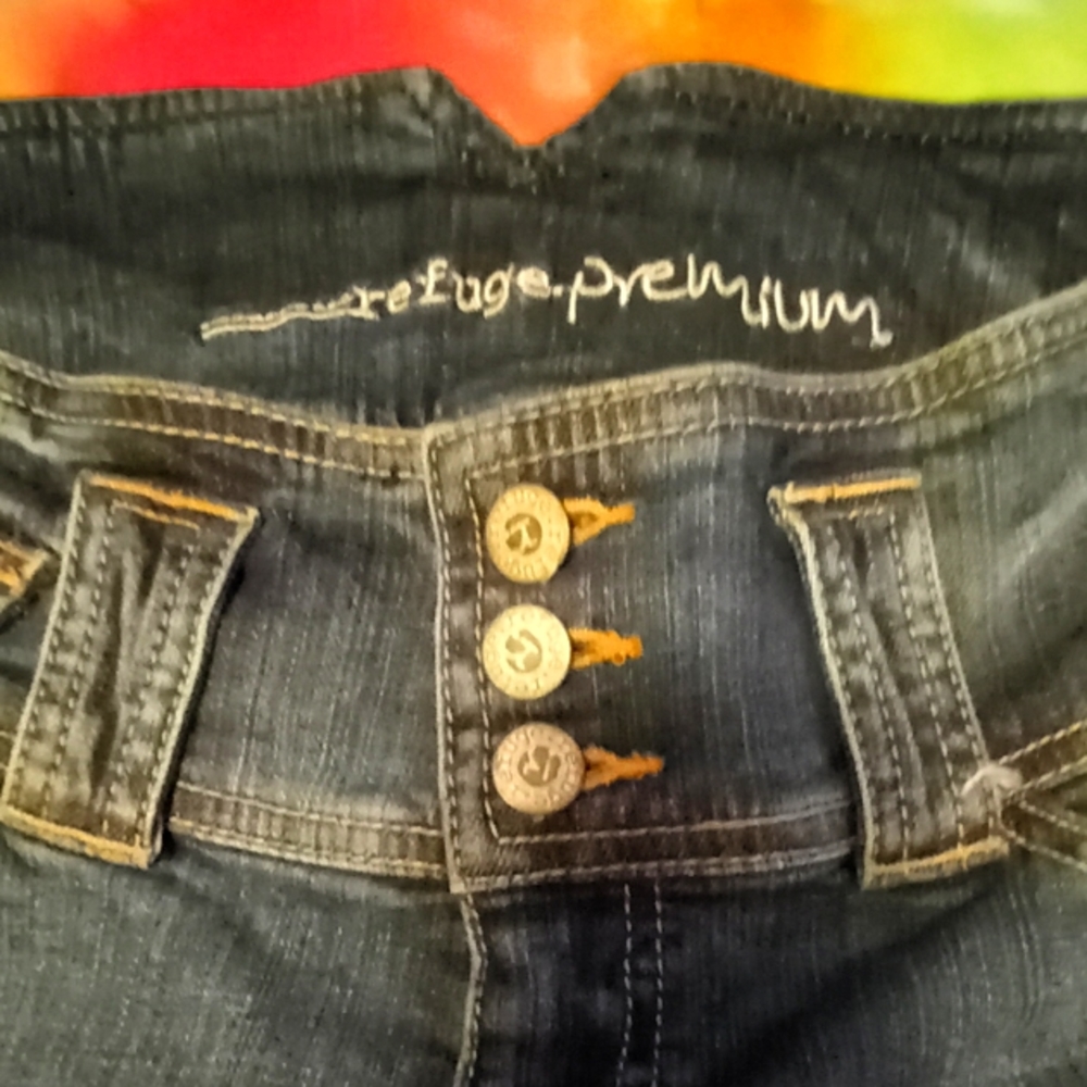 Refuge Premium mini skirt